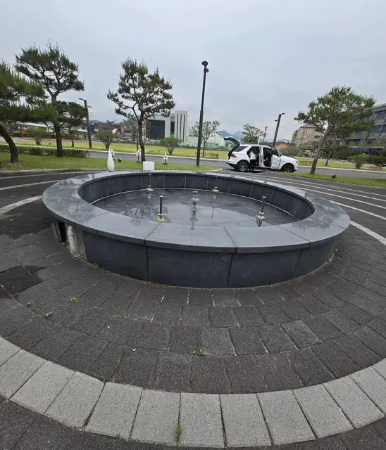 경주 ○○고등학교 분수대 바닥 에폭시 방수 줄눈 사진 13